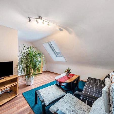 האוסאך Ferienwohnung Burgblick מראה חיצוני תמונה