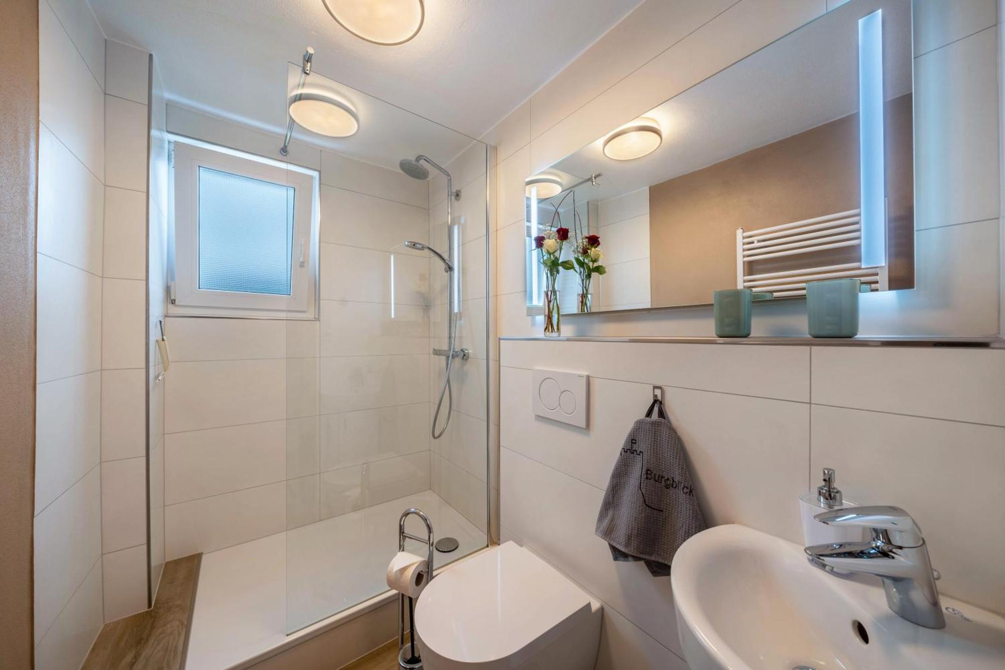 האוסאך Ferienwohnung Burgblick מראה חיצוני תמונה