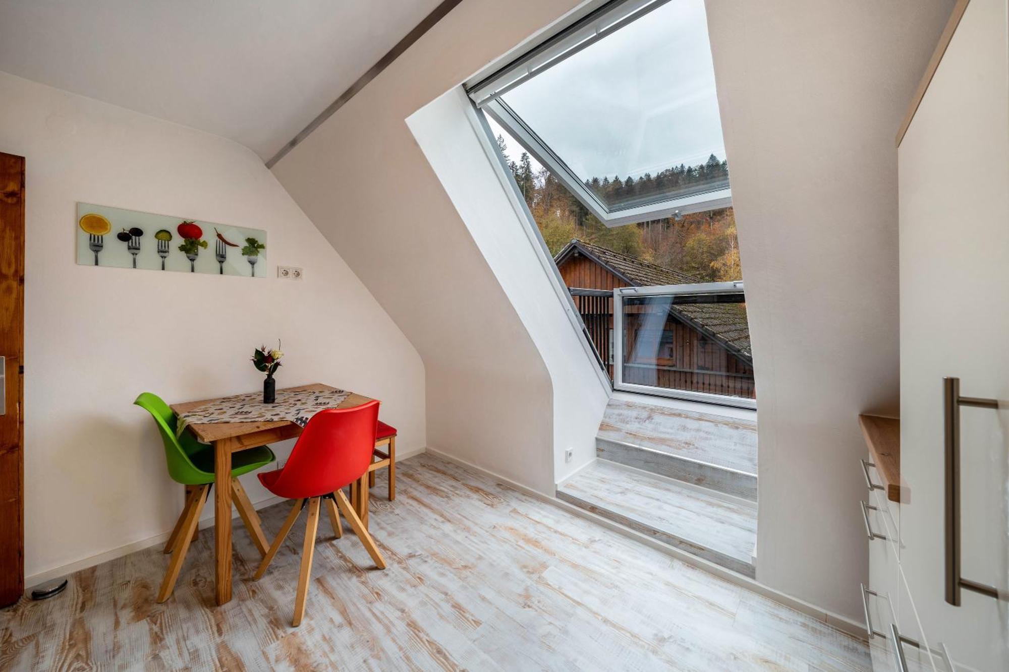 האוסאך Ferienwohnung Burgblick מראה חיצוני תמונה